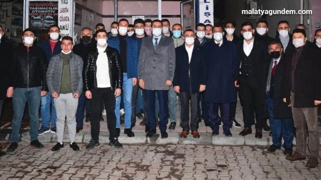 Başkan Gürkan Ak Partili gençlerle buluştu