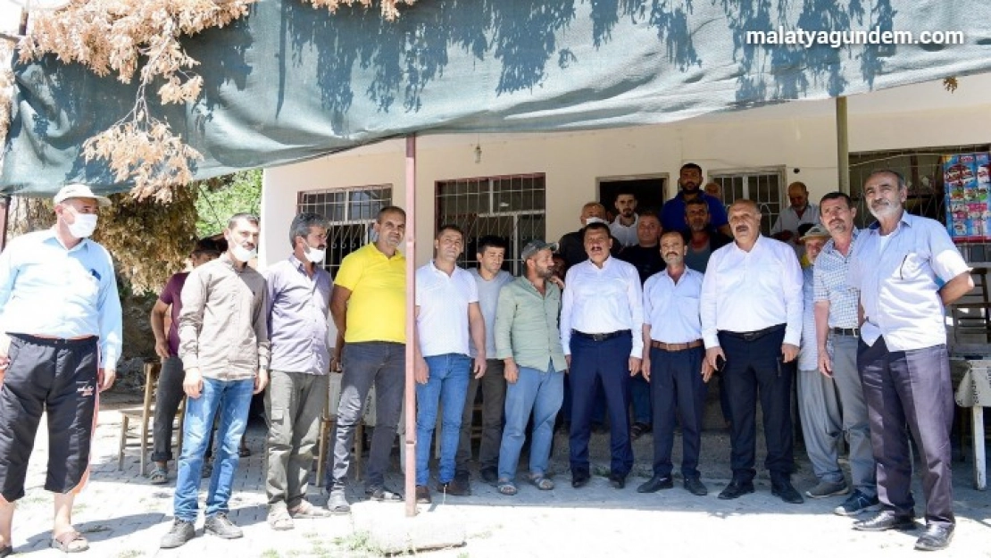 Başkan Gürkan, Elmalı Mahallesi'ni ziyaret etti