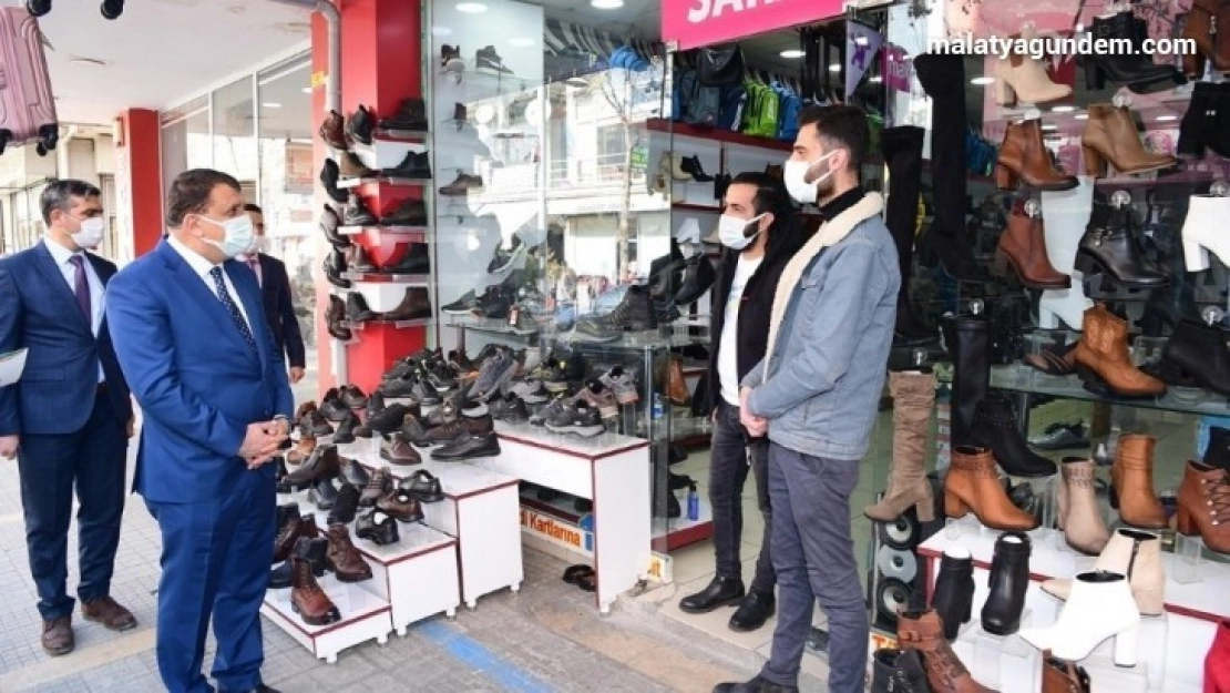 Başkan Gürkan esnafları ziyaret etti