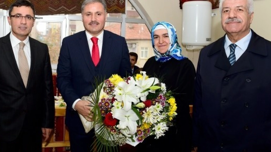 Başkan Çakır Öğretmenlerle Bir Araya Geldi