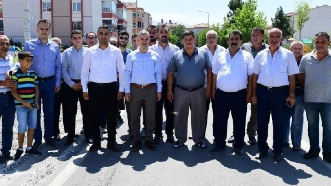 Başkan Çınar, Kaldırım Yenileme Çalışmalarını İnceledi