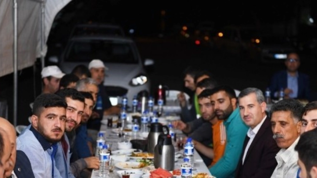 Personellerini Sahurda Yalnız Bırakmadı