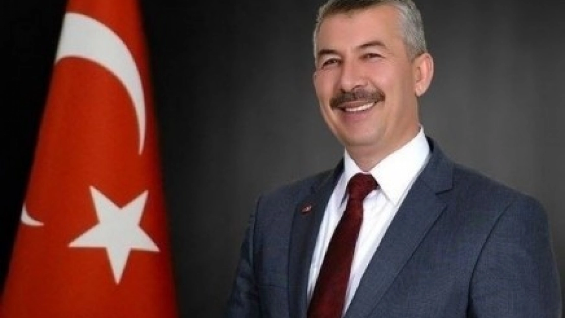 Başkan Cömertoğlu'nun 23 Nisan Kutlaması