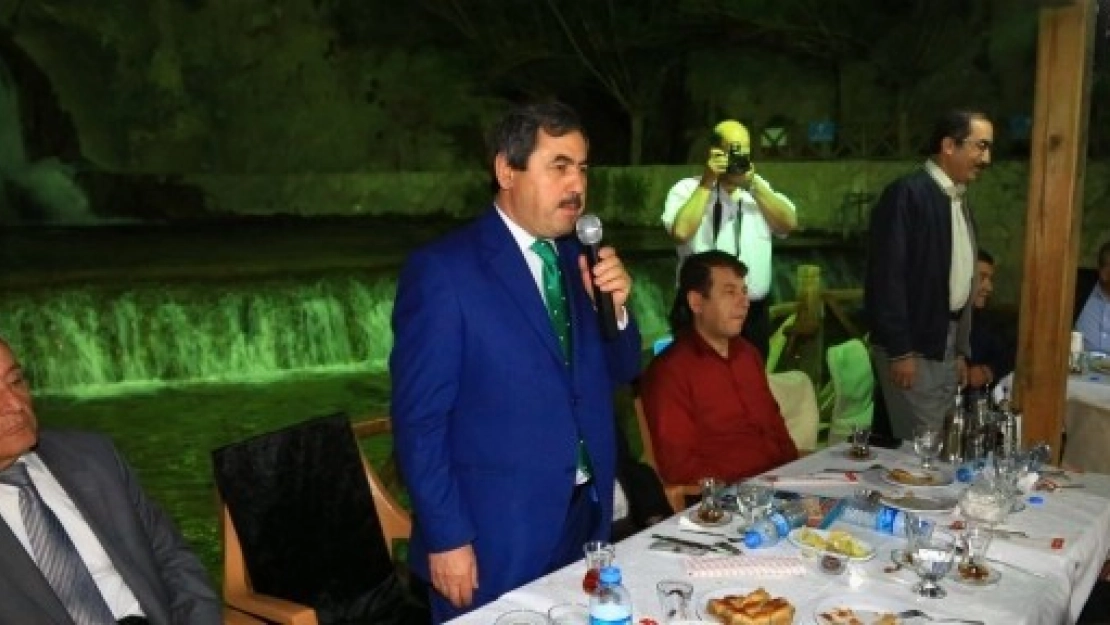 Başkan Eser İftar Verdi