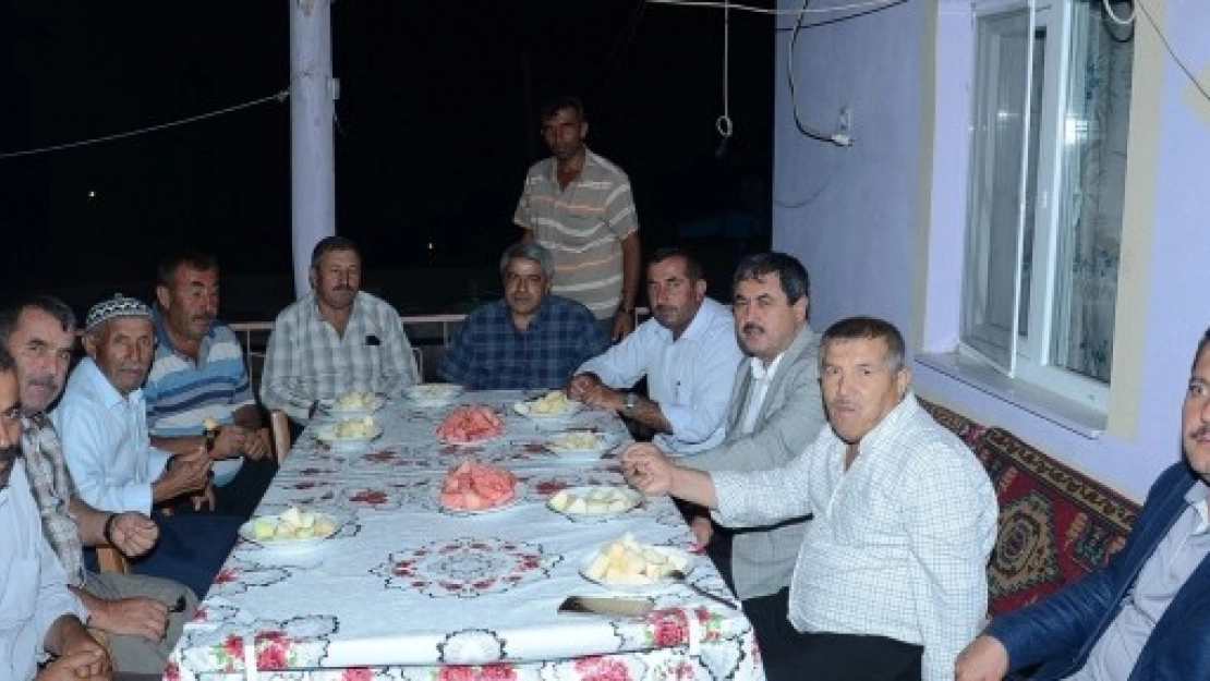 Başkan Eser, Vatandaşların Sorunlarını Dinledi