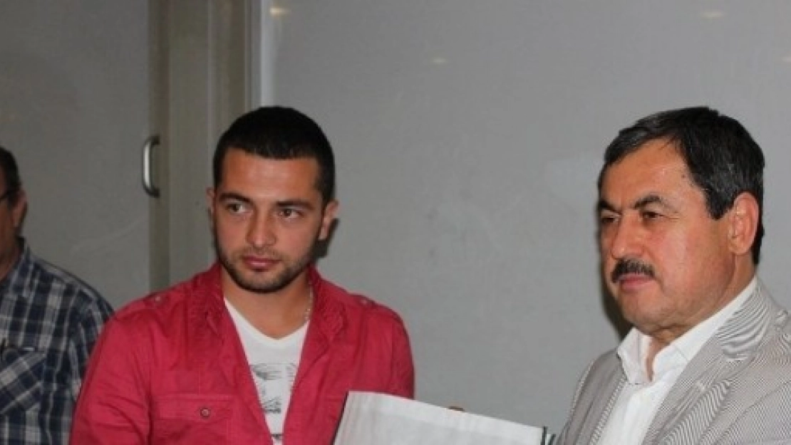 Başkan Eser'den Şampiyon Darendespor'a İftar Yemeği
