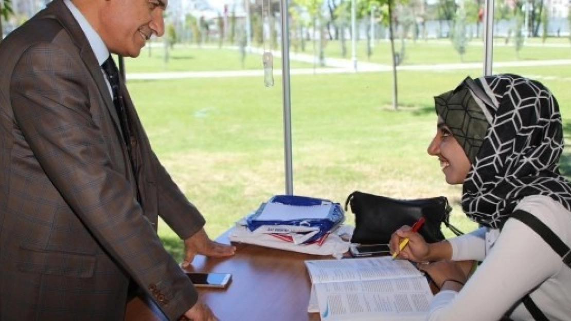 Başkan Güder Gençlerle Bir Araya Geldi