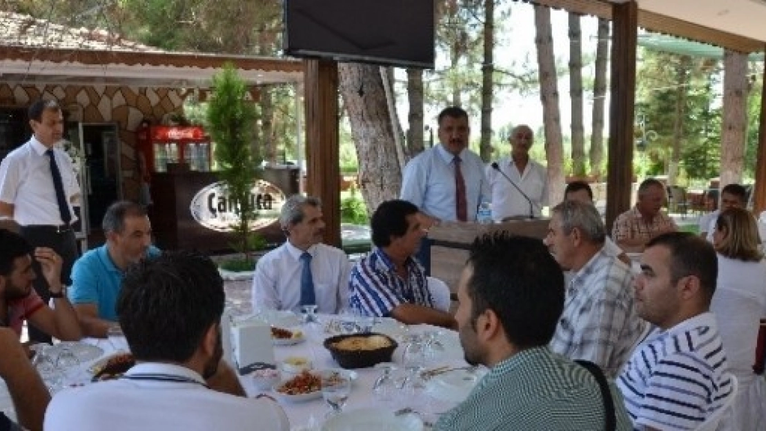 Başkan Gürkan 81 İlden Gelen Muhtarları Ağırladı