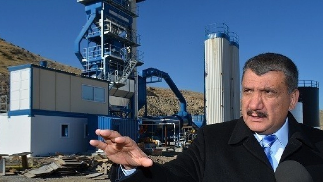 Gürkan, Asfalt Plenti Tesisi'ni İnceledi