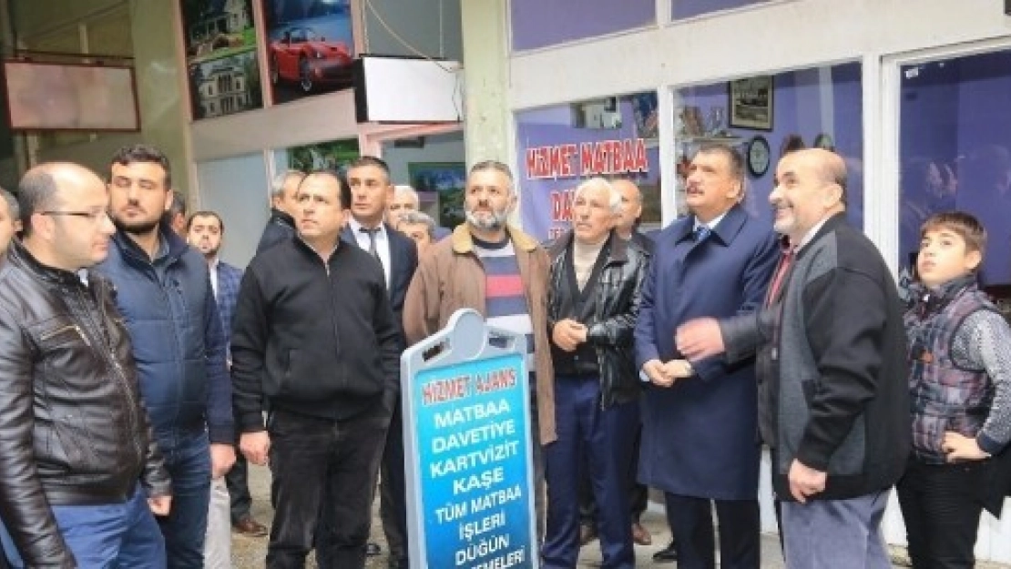 Gürkan Esnaflarla Bir Araya Geldi