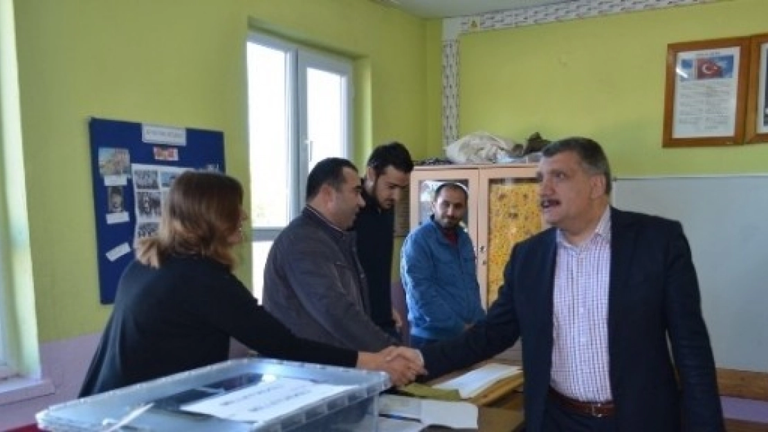 Başkan Gürkan, Oyunu Kullandı
