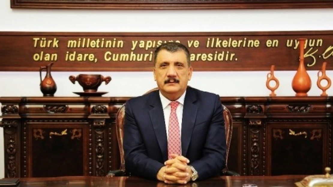 Gürkan Özal ve Hamido'yu Andı