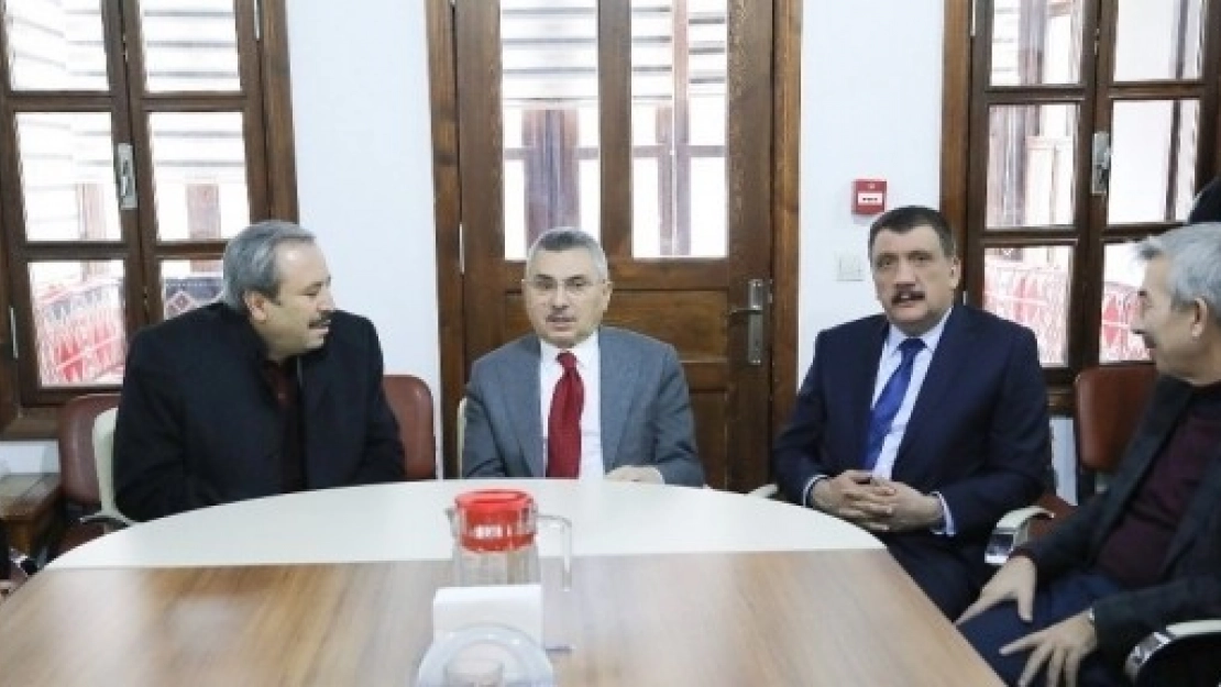 Başkan Gürkan'ın STK Ziyaretleri Sürüyor