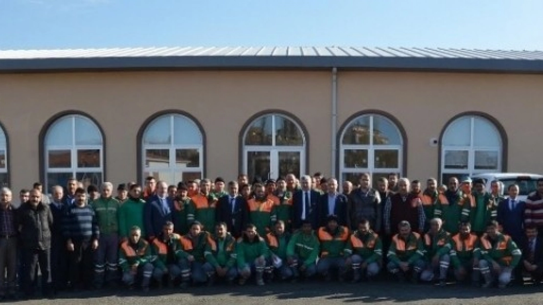 Polat, Temizlik İşleri Müdürlüğü Personelini Ziyaret Etti