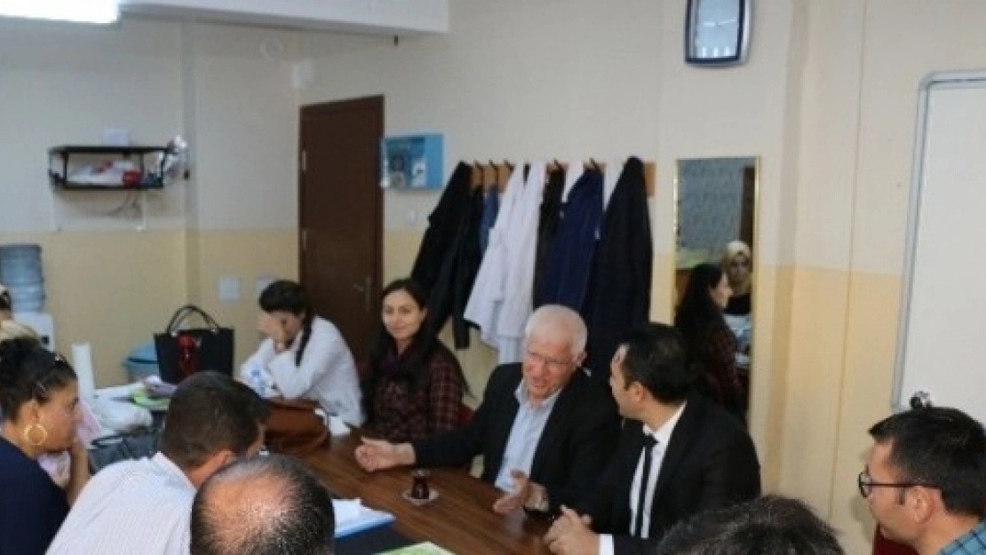 Başkan Millioğulları Okul Ziyaretlerine Başladı