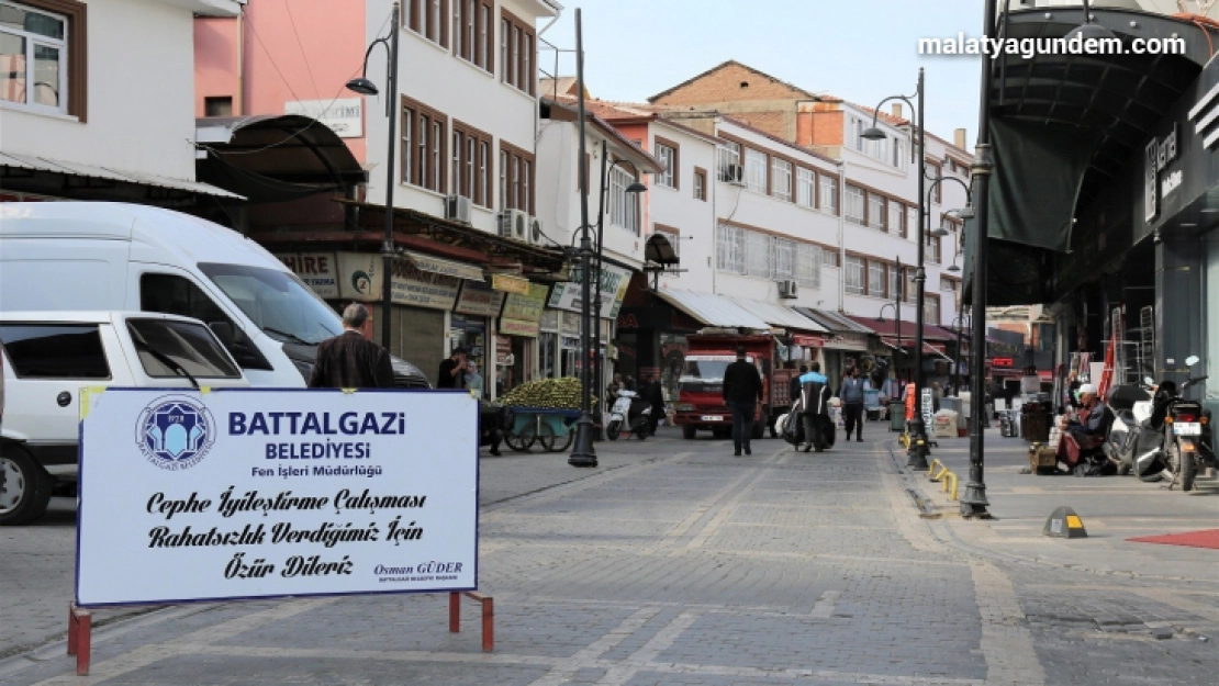 Battalgazi sokaklarında yenileme çalışmaları sürüyor