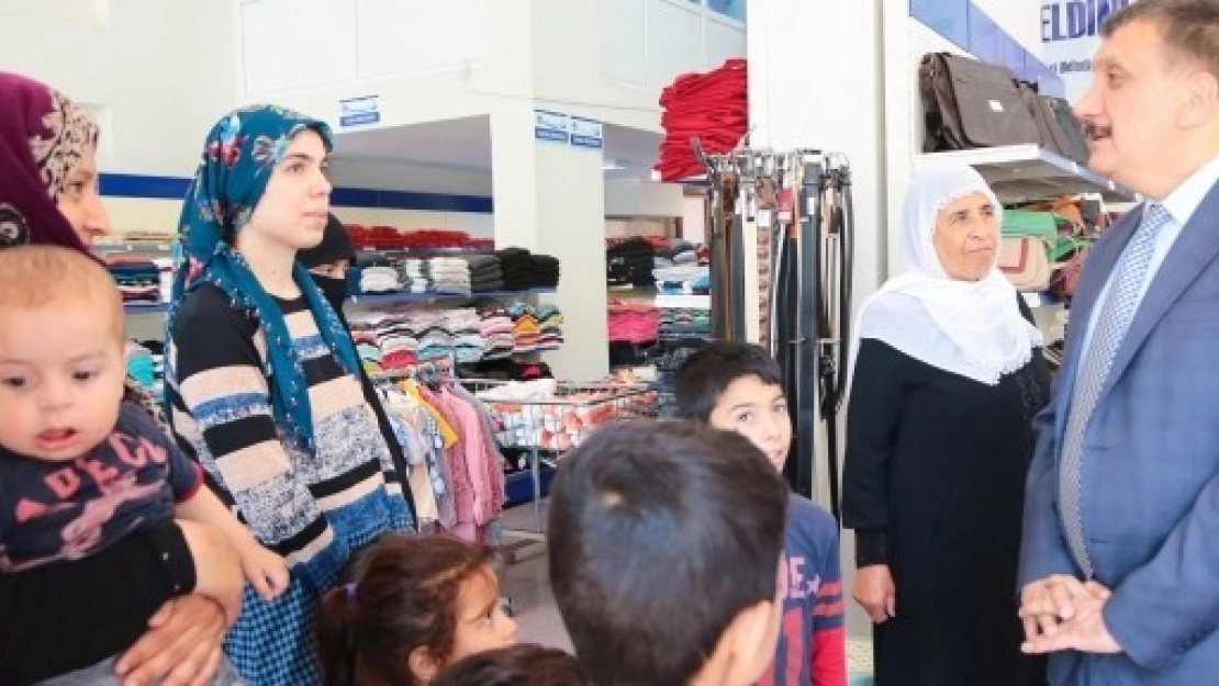 Battalgazi Belediyesi Hayır Çarşısı Hizmetlerine Devam Ediyor