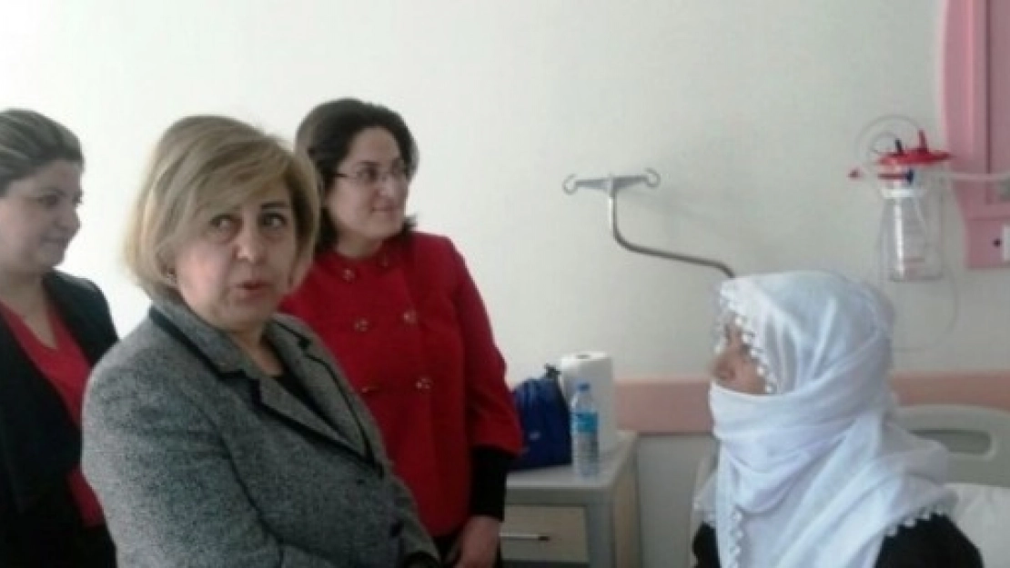 Bayan Kamçı'nın Anlamlı Ziyareti