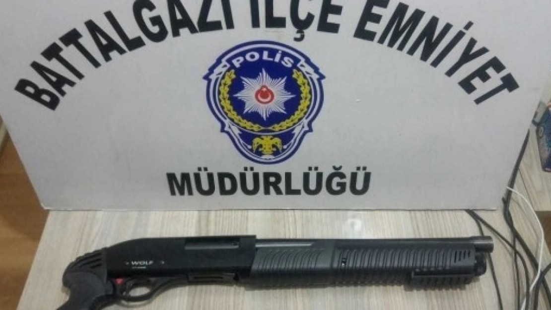 Baygın Şahsın Parasını Çaldı