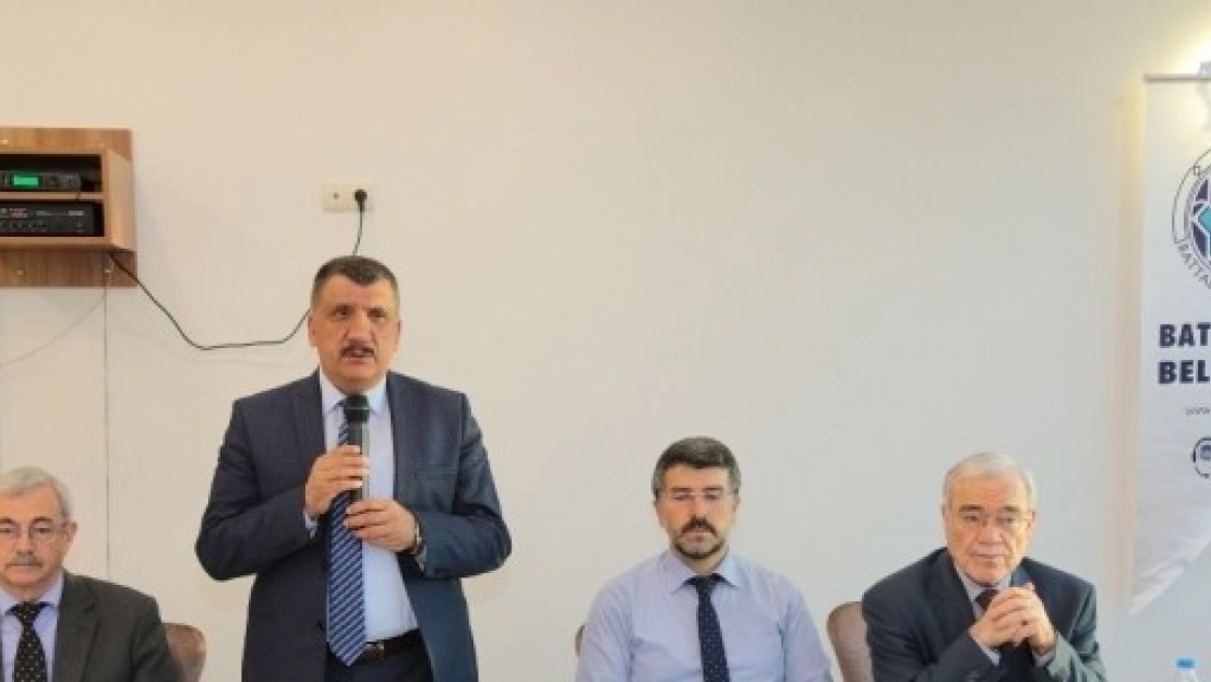 Başkan Gürkan Akademisyenlerle Bir Araya geldi