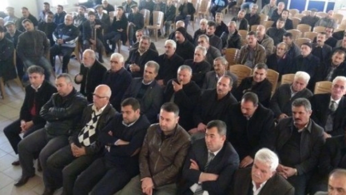 Küçük, Halk Toplantısı Yaptı