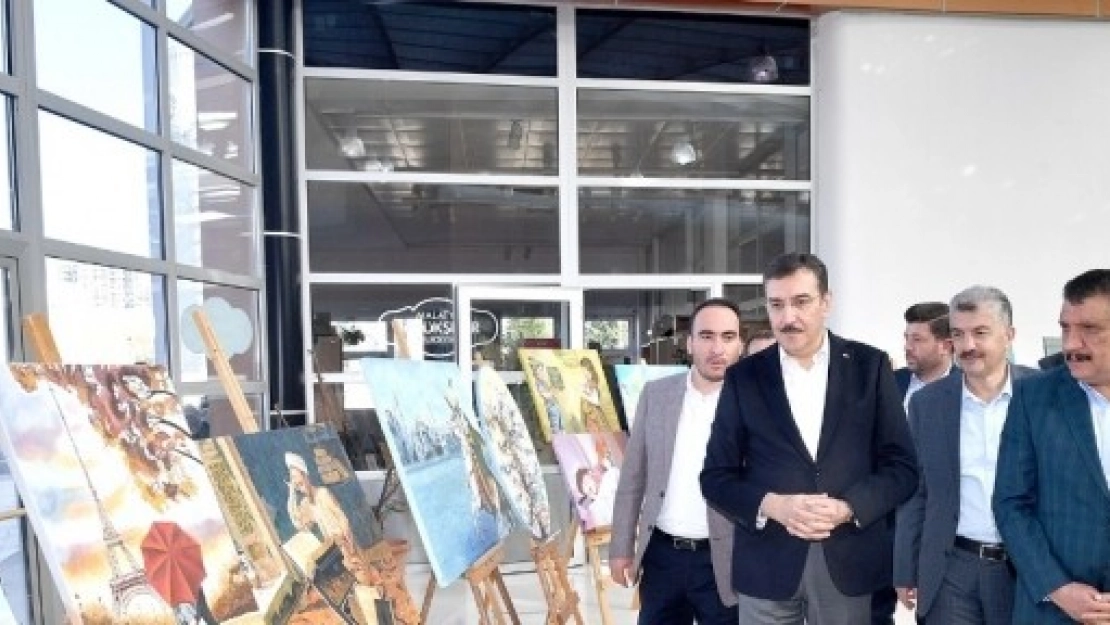 'Benim Adım Kadın Sergisi' Açıldı
