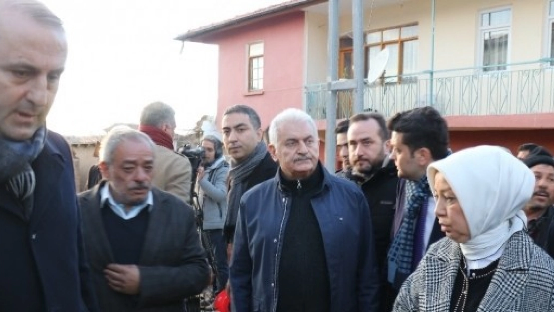 Binali Yıldırım Deprem Bölgesinde