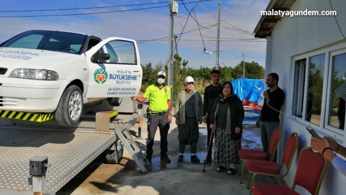 Bir günde 120 sürücü ve 226 yolcuya trafik eğitimi verildi