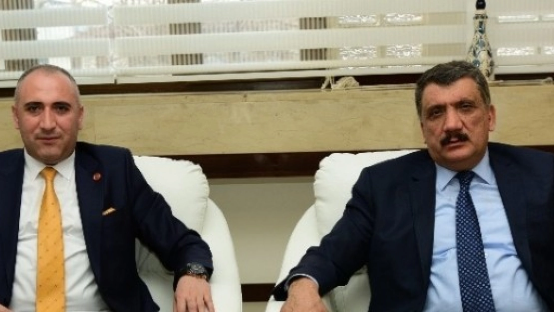 Ünsal, Başkan Gürkan'ı Ziyaret Etti