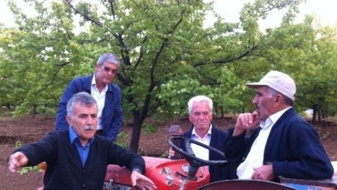 CHP'li Sarıoğlu Sorunları Dinledi