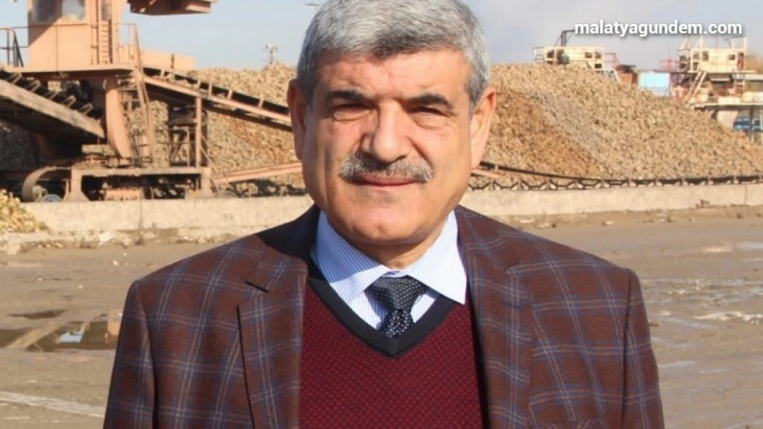 Covid-19 geçiren Başkan Murat, bir ayını yok sayıyor