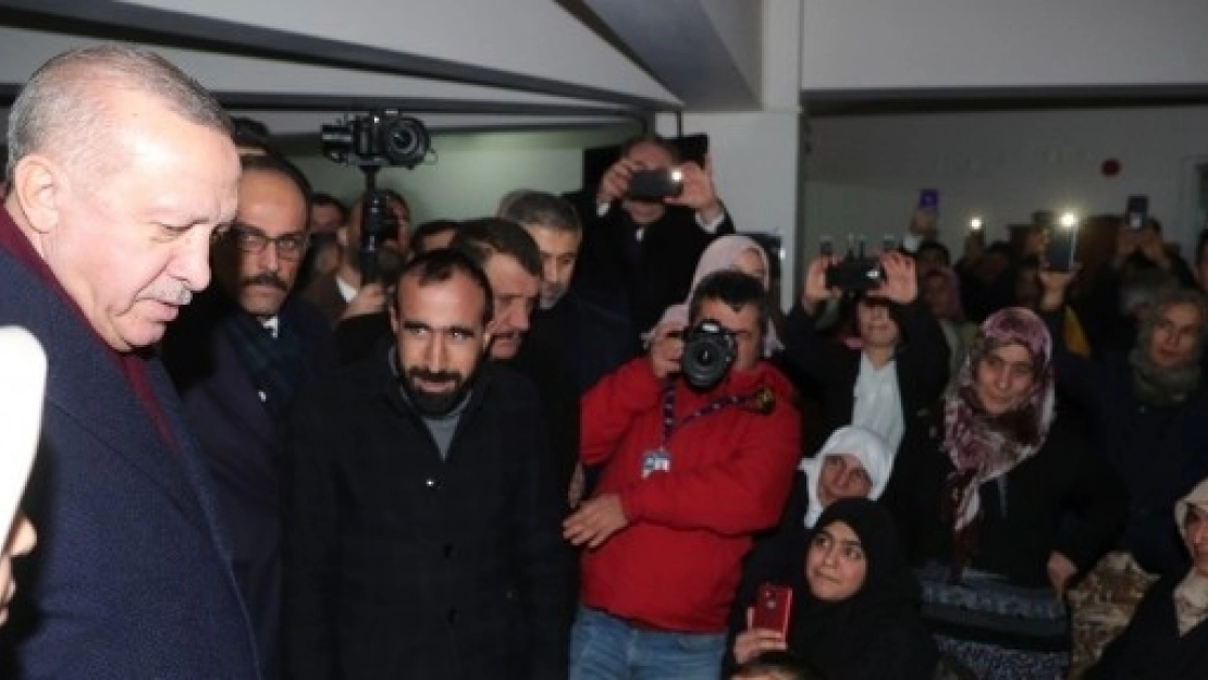 Cumhurbaşkanı Erdoğan Malatya'da deprem bölgesinde