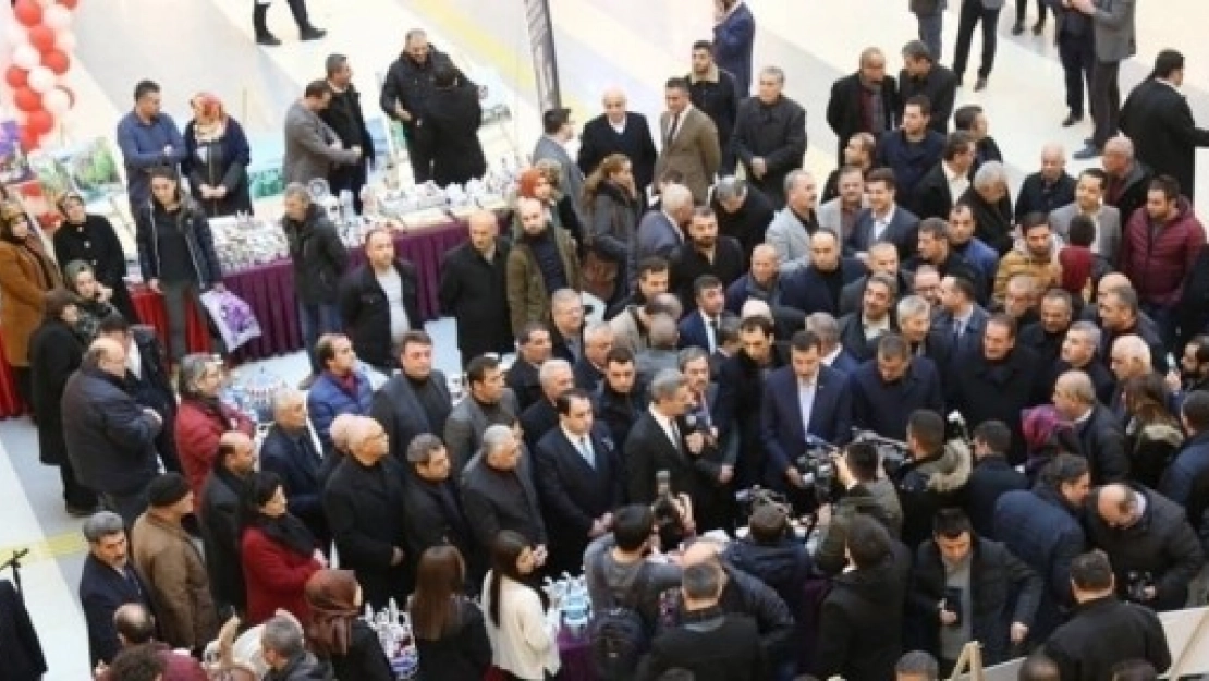 Darende Belediyesi'nden Çini Ve Seramik Sergisi