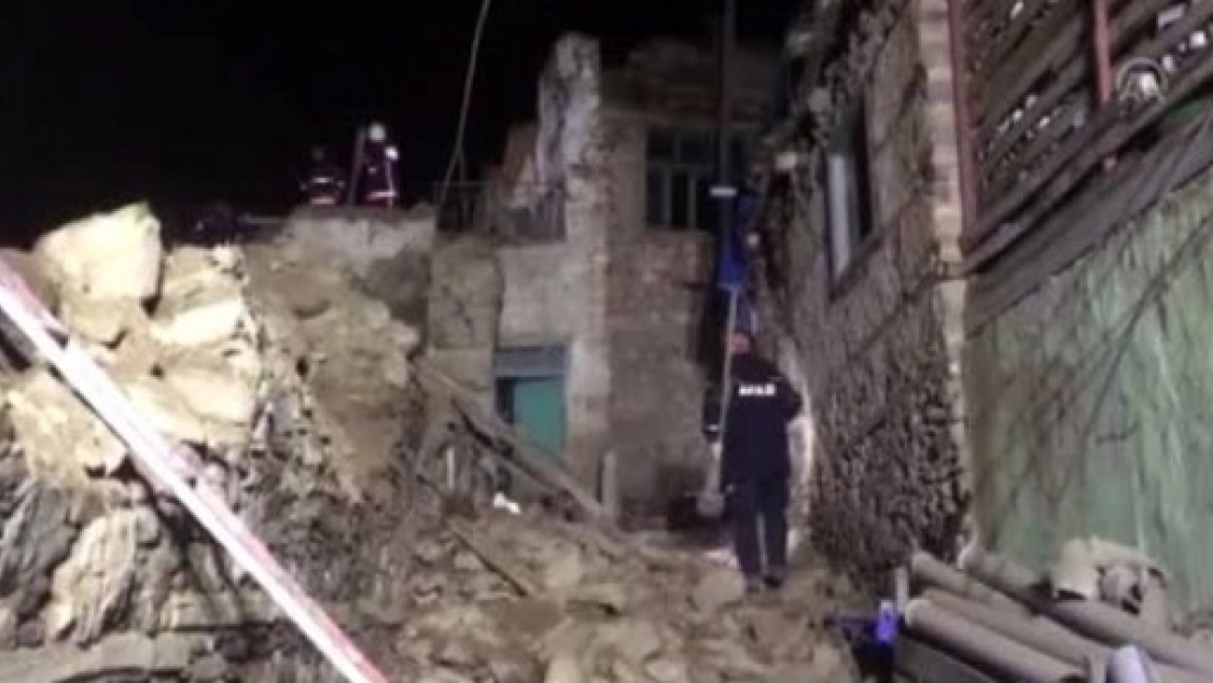 Depremin Vurduğu Doğanyol'da Enkaz Arama Çalışmaları Sona Erdi