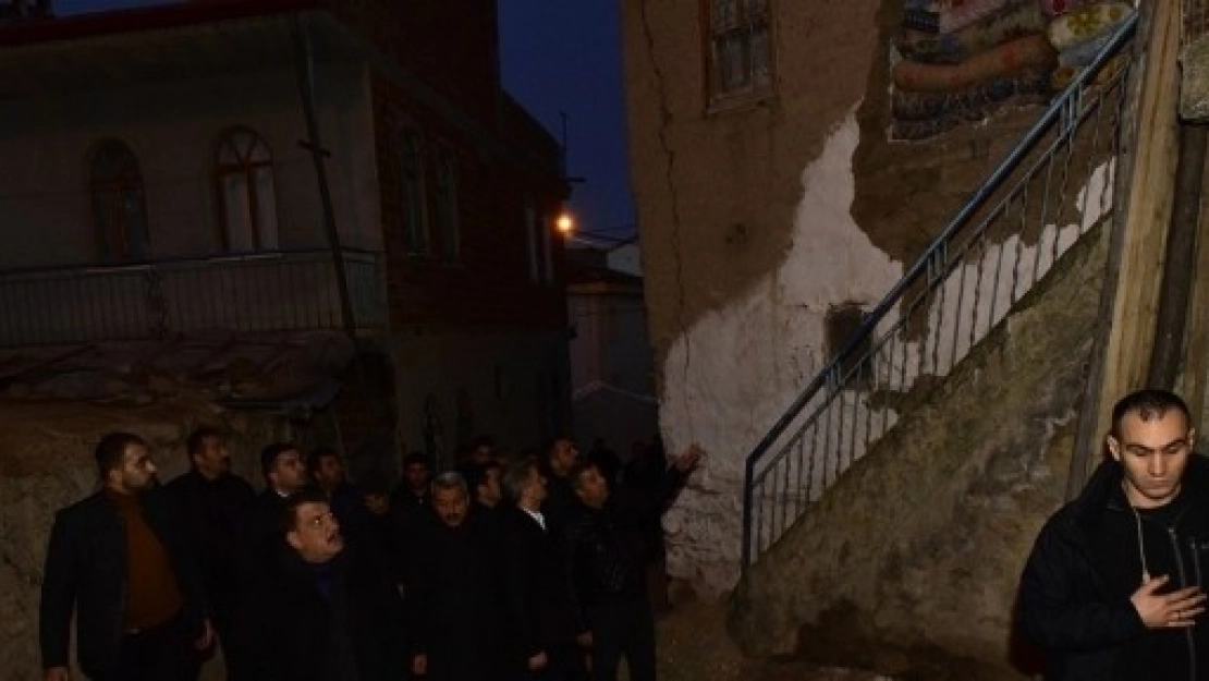 Depremzedeler İçin Yağış Uyarısı
