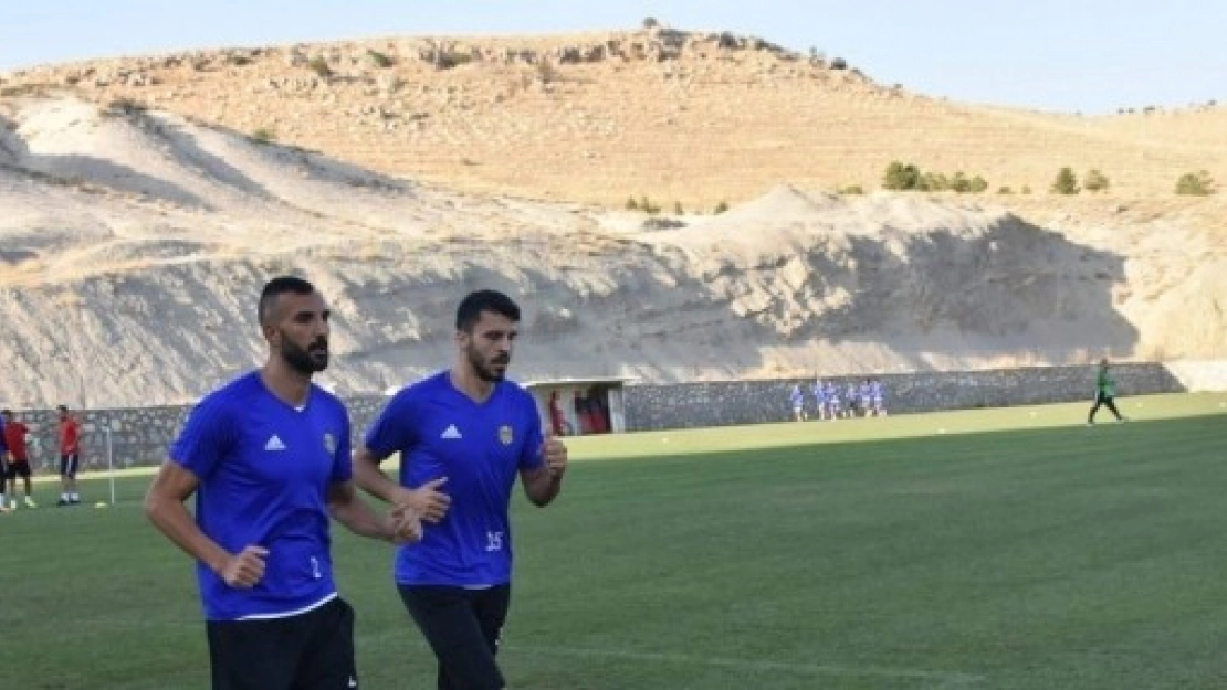 Sağlam: 'Gözümü Kırpmadan İnandığımız Oyuncuyu Sahaya Koyarız'