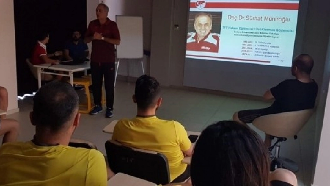 EYM Futbolculara Değişen Kurallar Anlatıldı