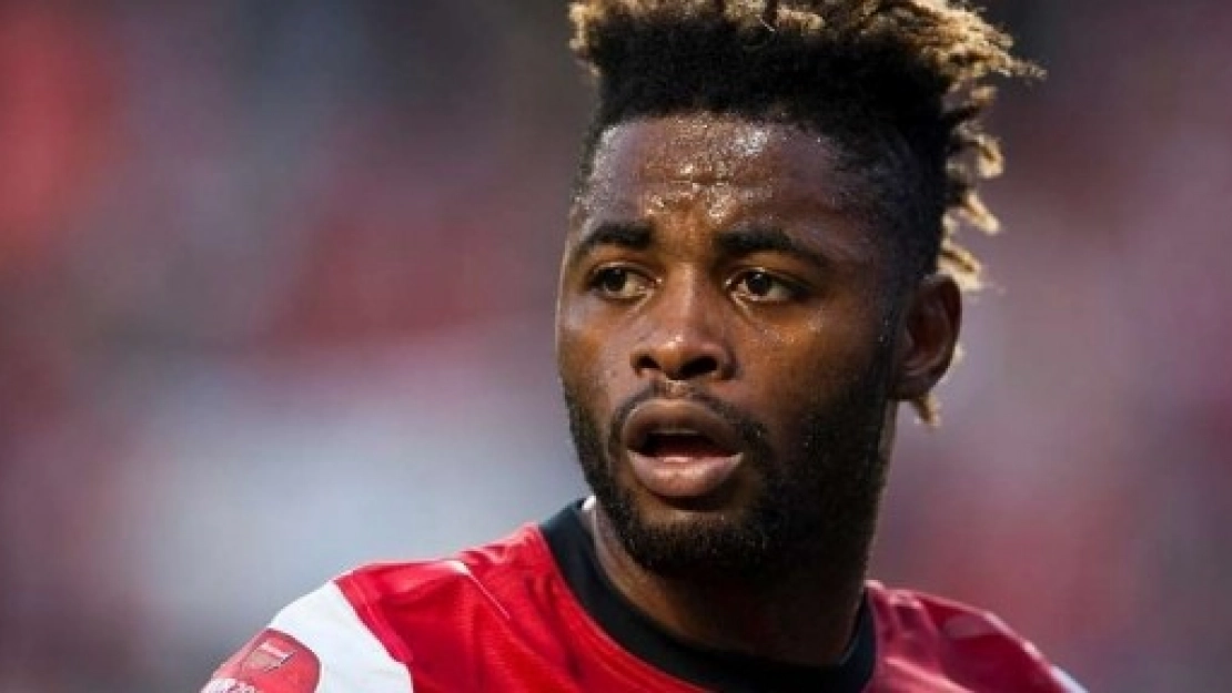 EYMS Alex Song İle Anlaşmaya Yakın