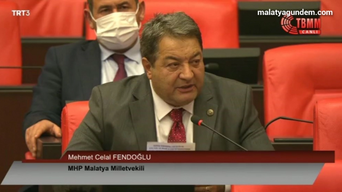 Fendoğlu, İüniversitedeki işçilerin sorunlarını dile getirdi