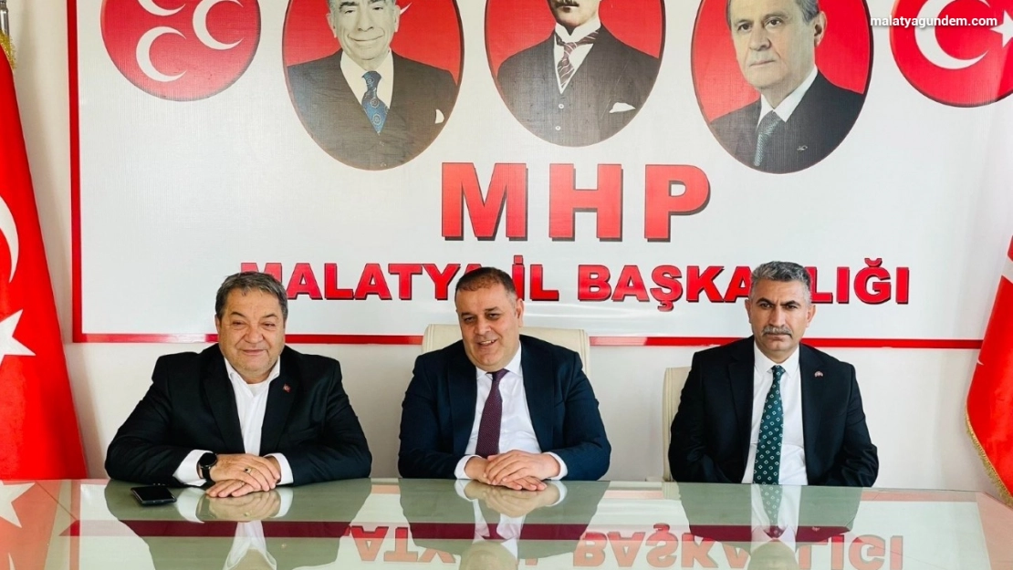 Fendoğlu'ndan MHP İl Başkanı Gök'e hayırlı olsun ziyareti