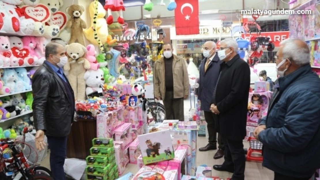 Güder, esnafın sorunlarını dinledi