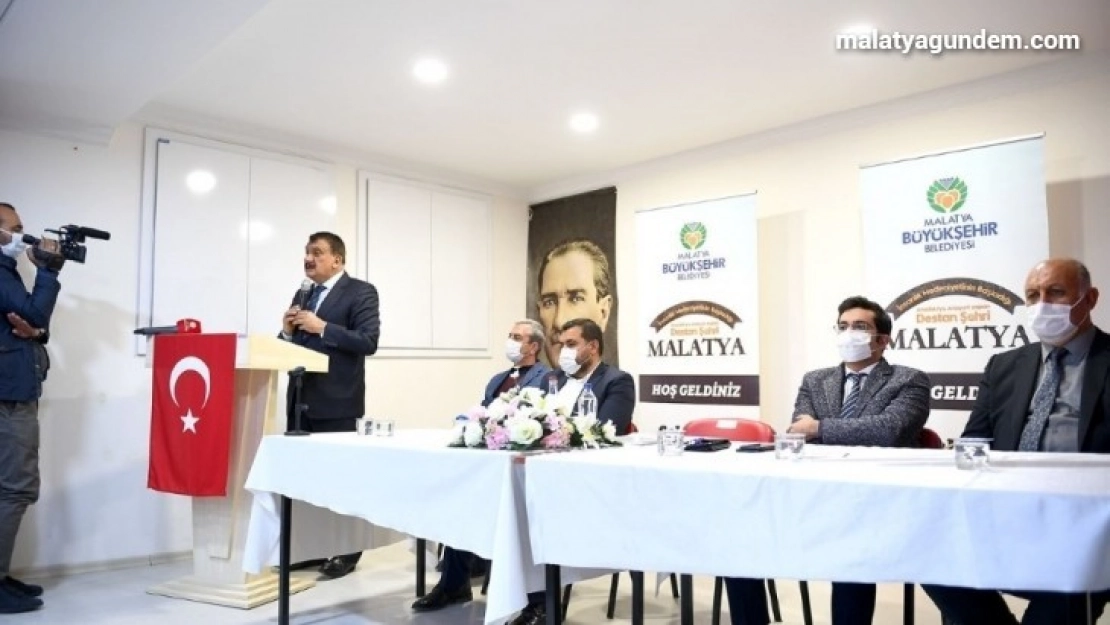 Gürkan, Doğanşehir'de muhtarlarla bir araya geldi