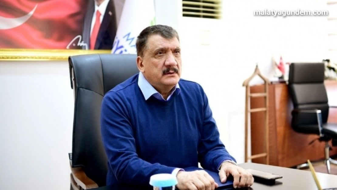 Gürkan, e-söyleşide öğrenci velileriyle bir araya geldi