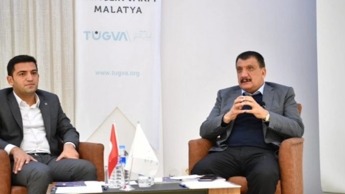Gürkan, TÜGVA'lı Gençler İle Bir Arada
