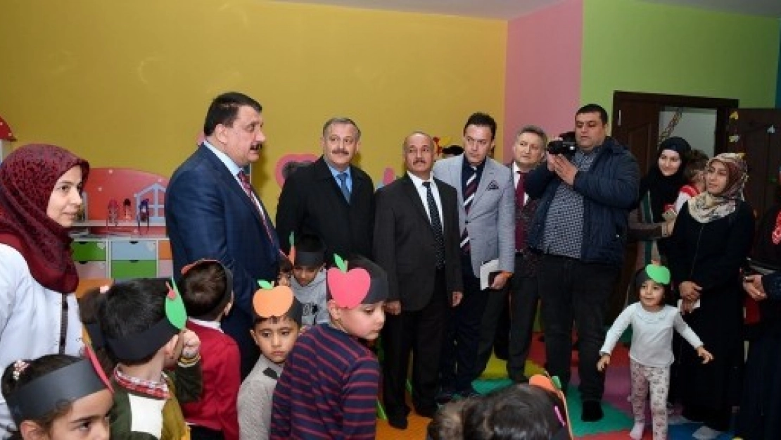 Gürkan, Yerli Malının Önemini Anlattı