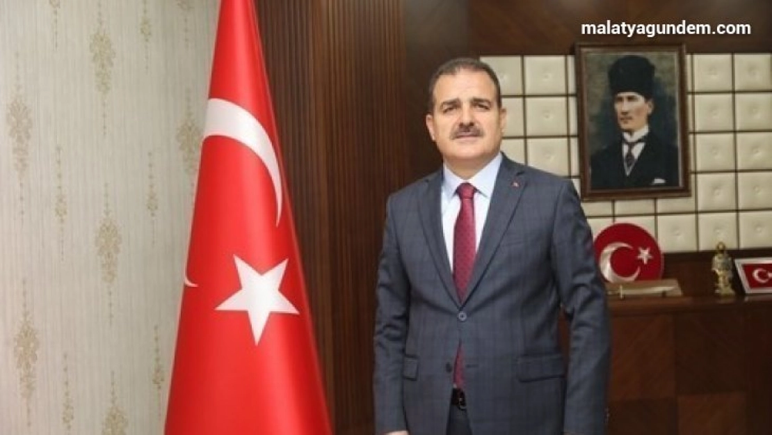 Hakkari Valisi Akbıyık'ın acı günü