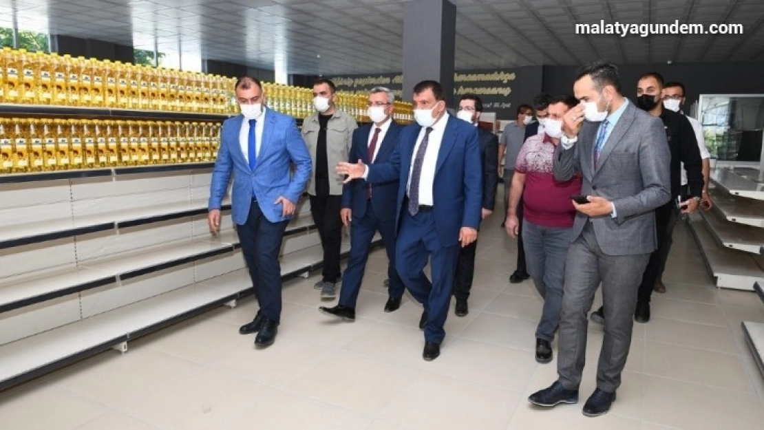 Hayır Çarşısı açılış için gün sayıyor