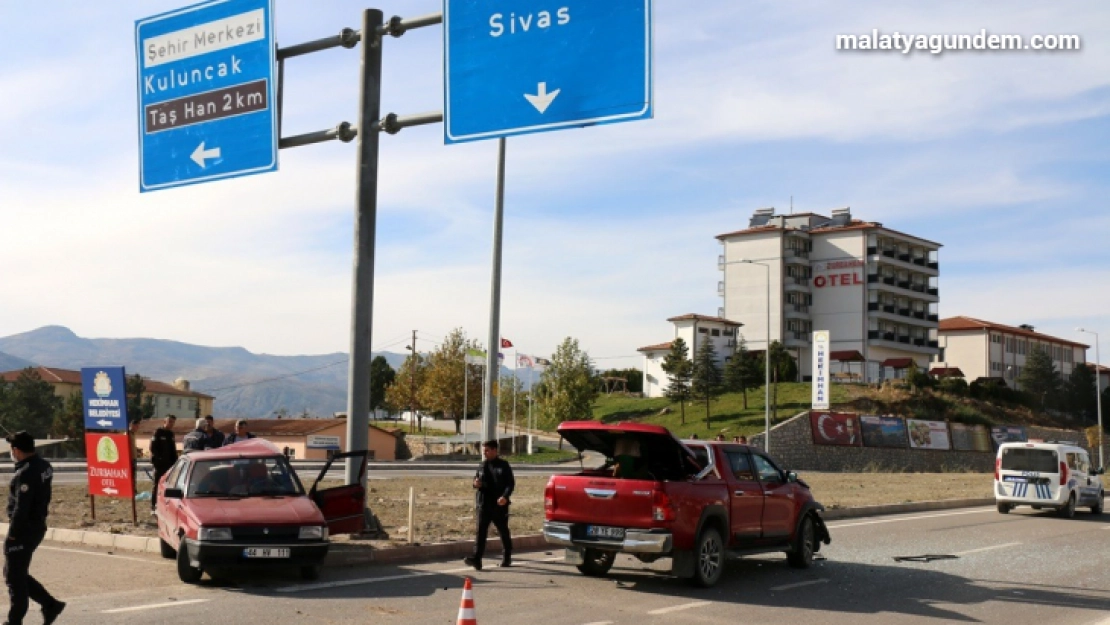 Hekimhan'da trafik kazası: 1 yaralı