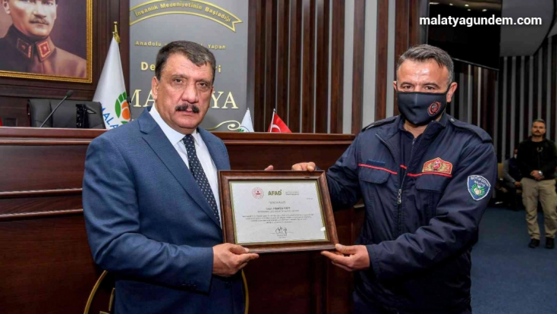 İçişleri Bakanı Soylu'dan Başkan Gürkan ile personele teşekkür belgesi