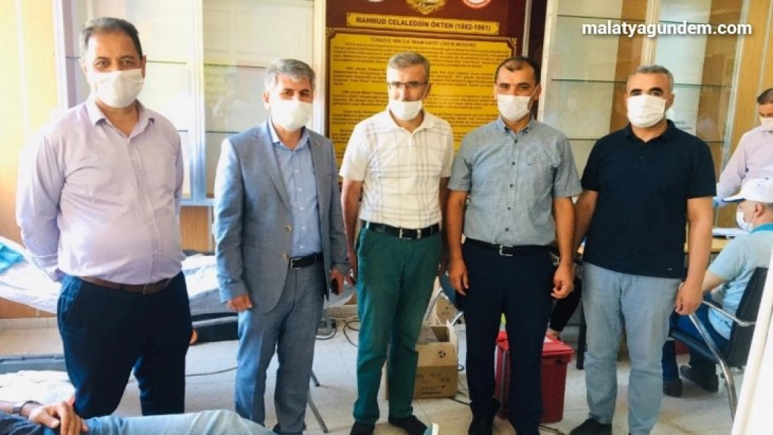 İmam Hatip Okullarında kan bağışı kampanyası sürüyor